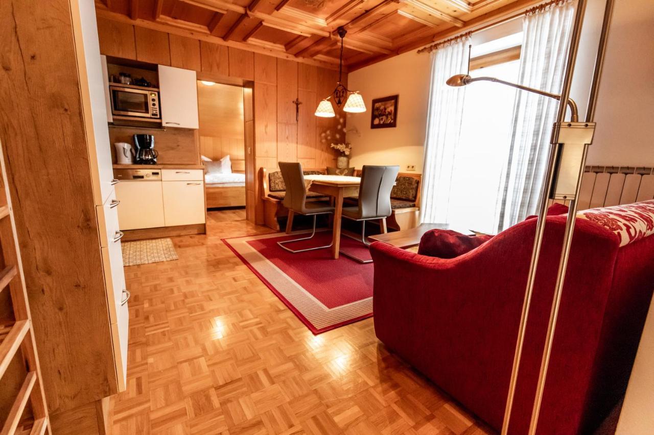 Holiday Im Gaestehaus Warter In Altenmarkt Altenmarkt im Pongau Eksteriør bilde